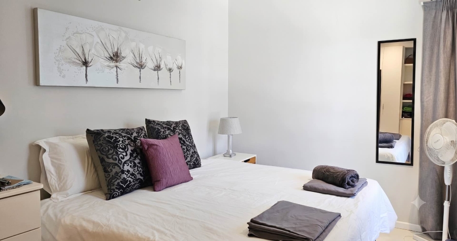 To Let 4 Bedroom Property for Rent in Sunset Beach Western Cape